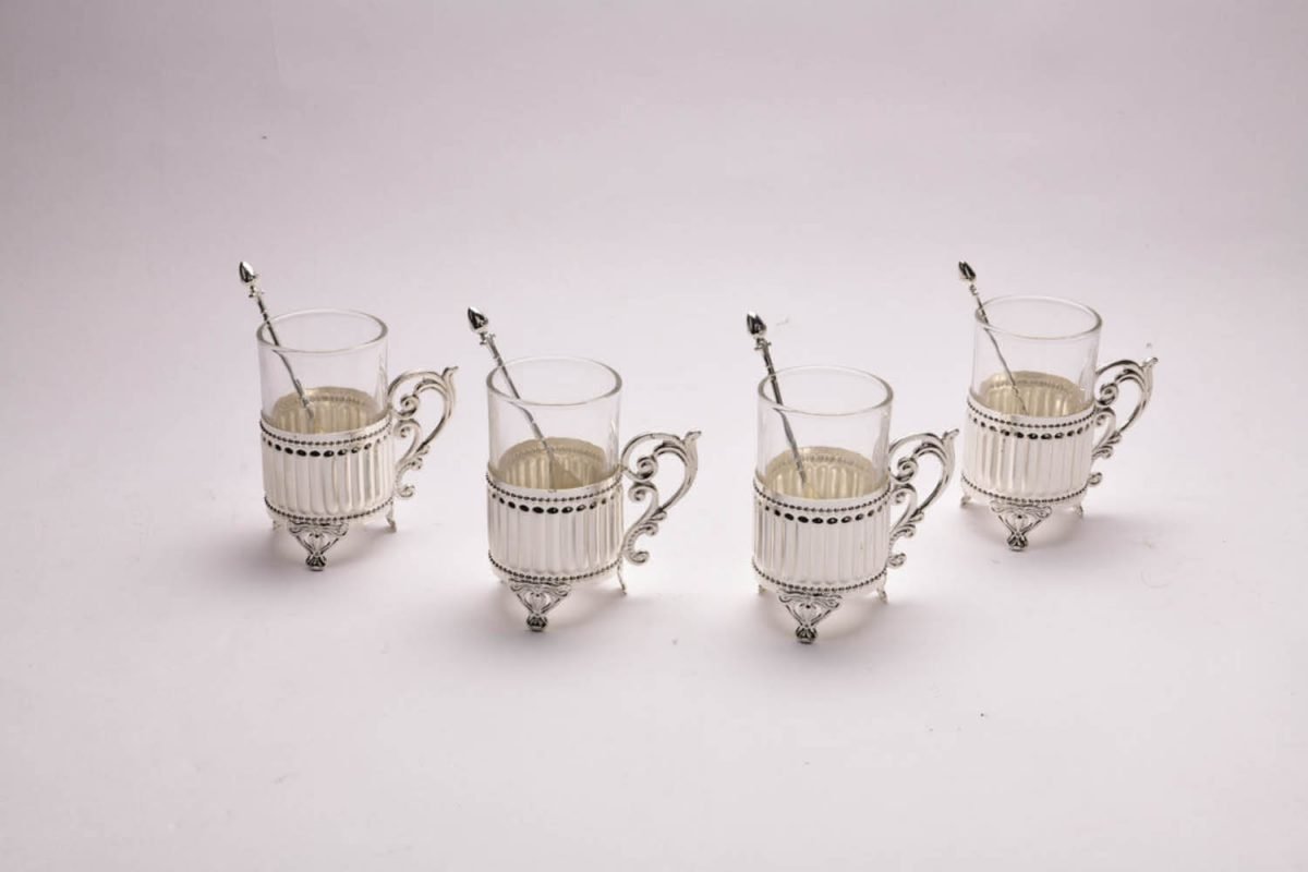 EUROPEAN DESIGN CRYSTAL GLASSES WITH STAND AND WITH SPOONS