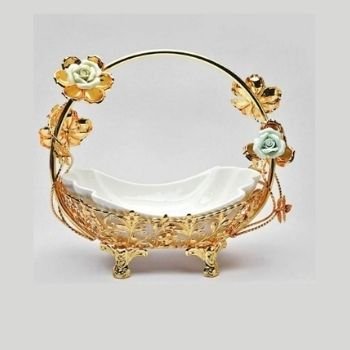 ceramic-basket-gold-plated-with-flower