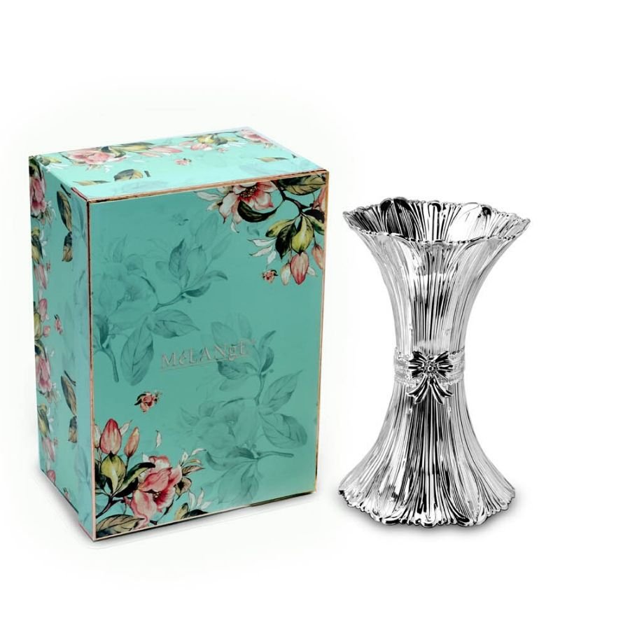 classic-silver-flower-vase